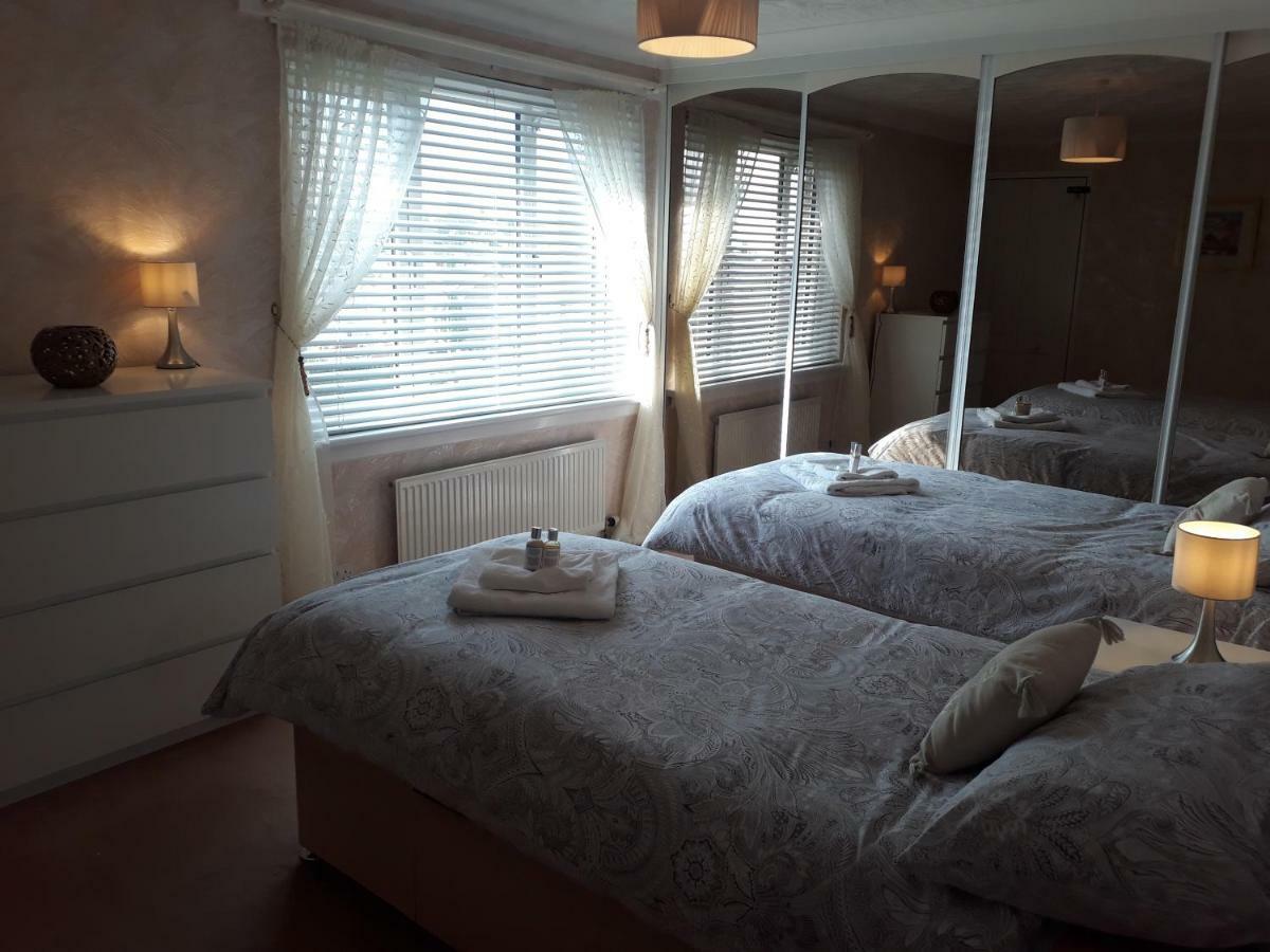 Hilltop House إيردري المظهر الخارجي الصورة